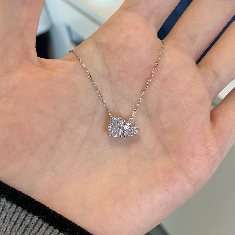 rectangular heart-shaped zirconia necklace